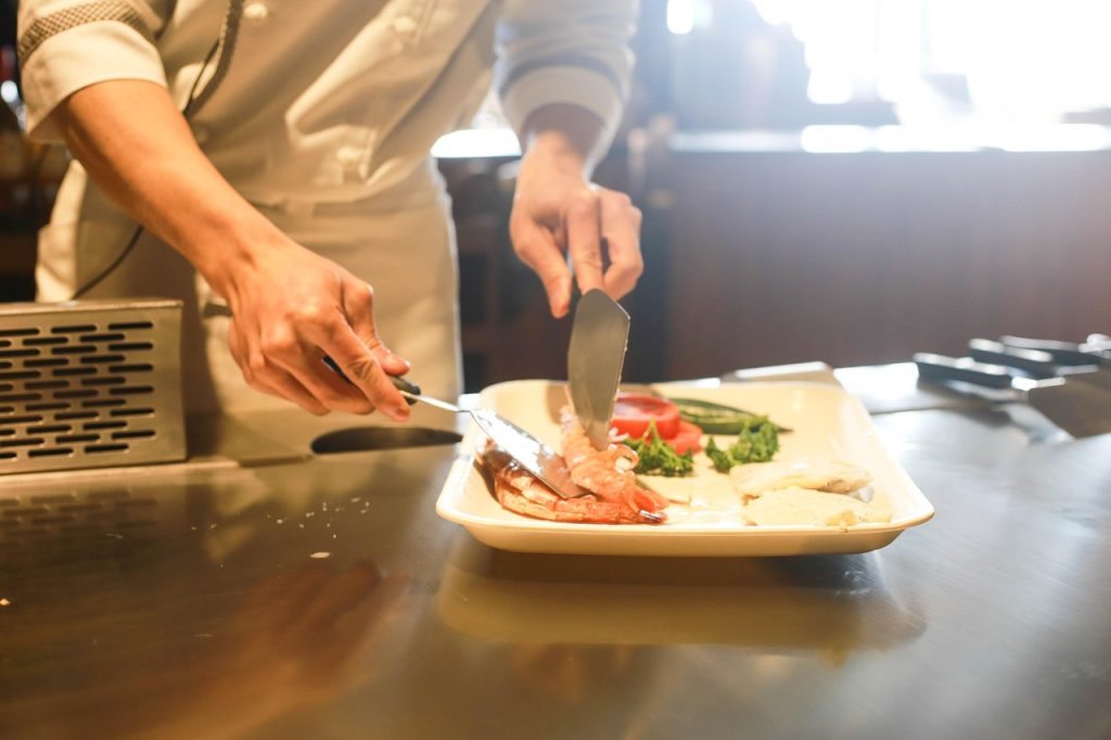 assurance professionnelle pour restaurants : protégez votre établissement contre les risques liés à la restauration avec une couverture adaptée et complète.