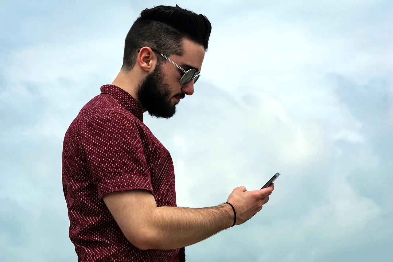 découvrez aphp messaging, la solution de communication sécurisée et efficace pour les professionnels de santé de l'assistance publique - hôpitaux de paris.