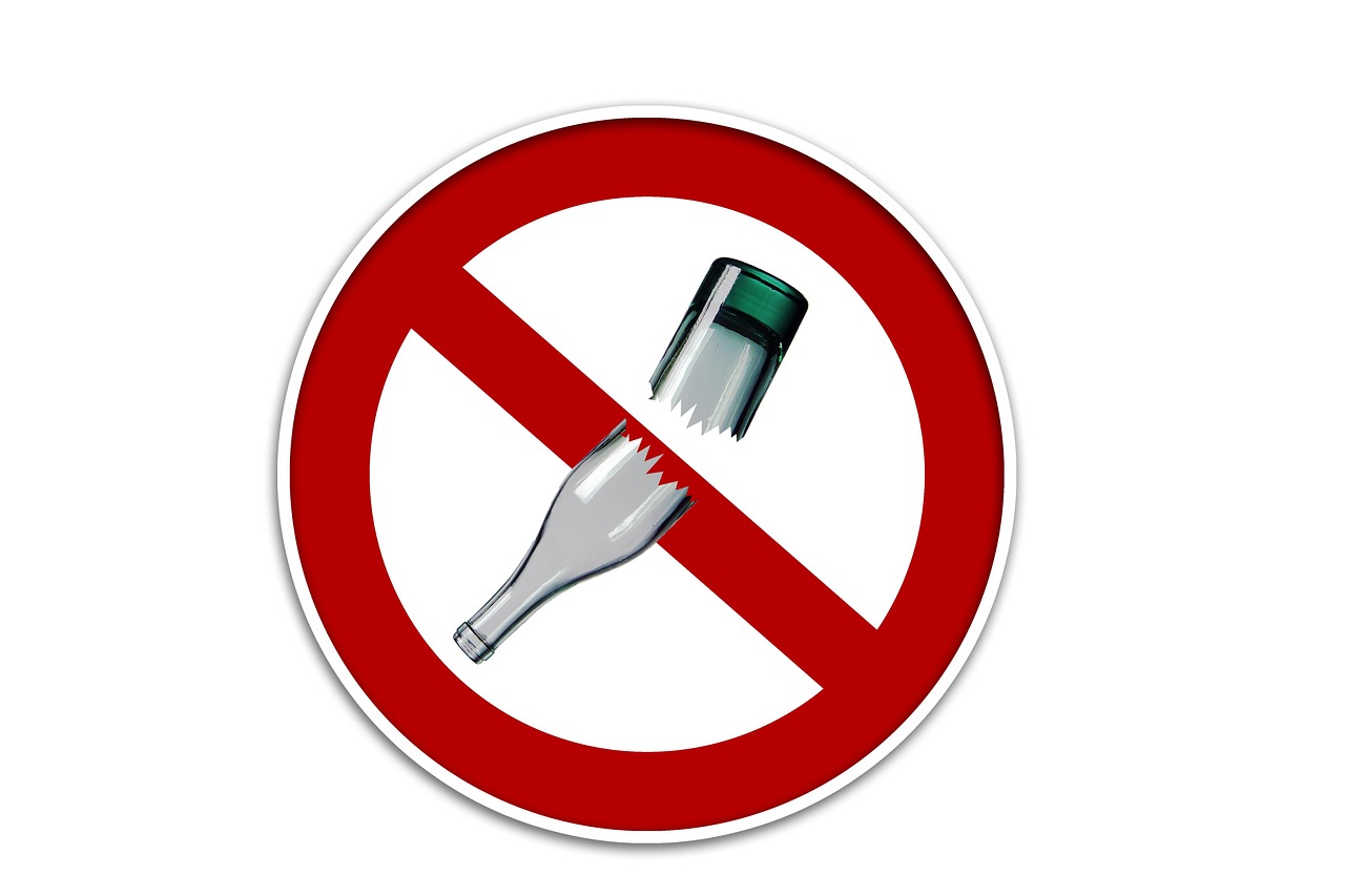 découvrez tout ce qu'il faut savoir sur les interdictions bancaires, leurs causes et conséquences, ainsi que les solutions pour résoudre ces situations.