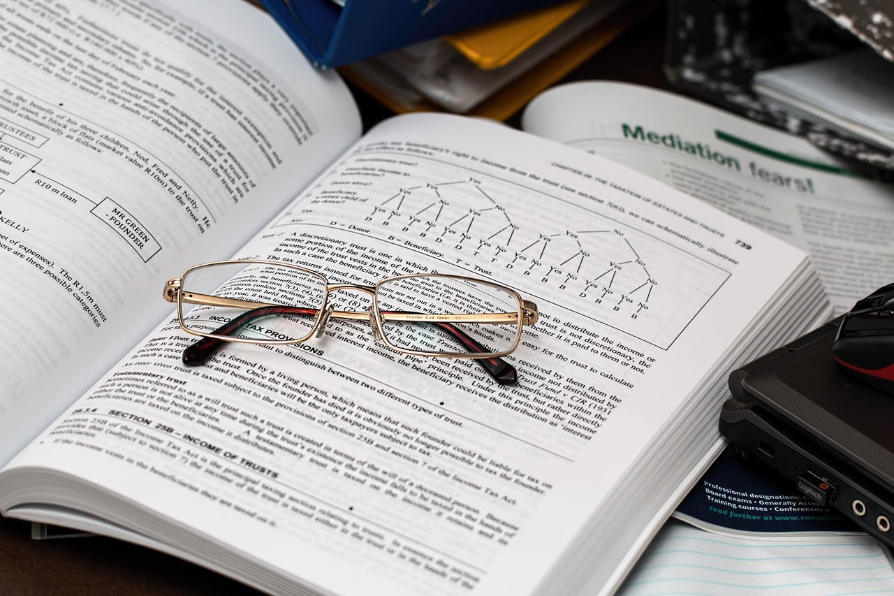 découvrez les enjeux de la fiscalité transfrontalière et optimisez la gestion de vos impôts à l'international grâce à nos conseils experts en taxation cross-border.